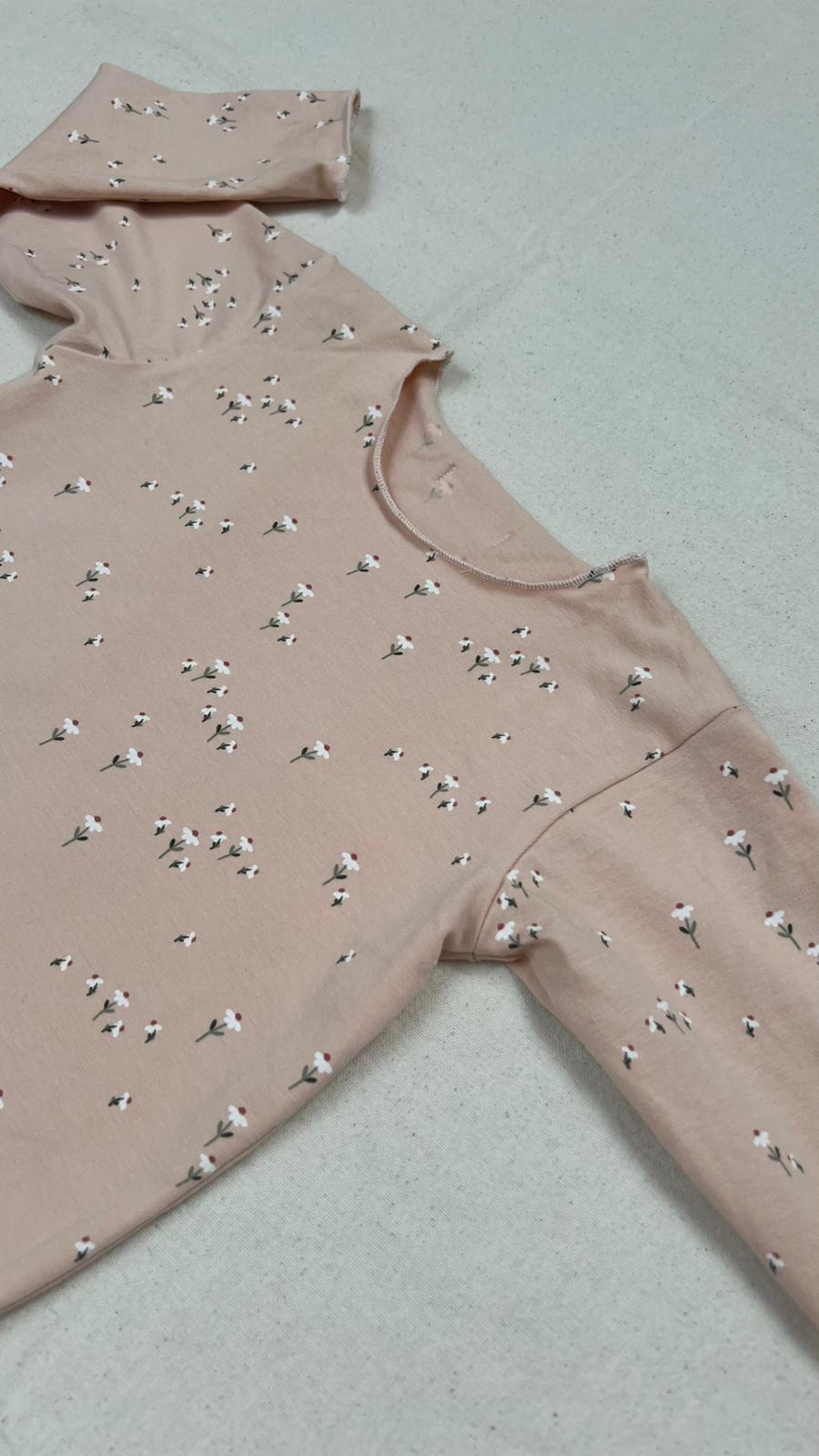 Maglietta fiorellini rosa