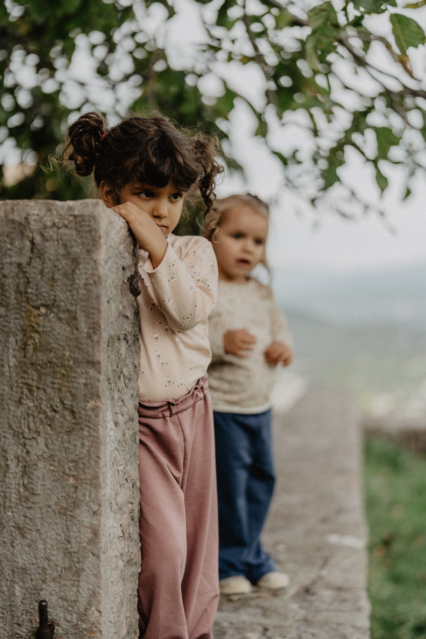 Maglietta fiorellini rosa