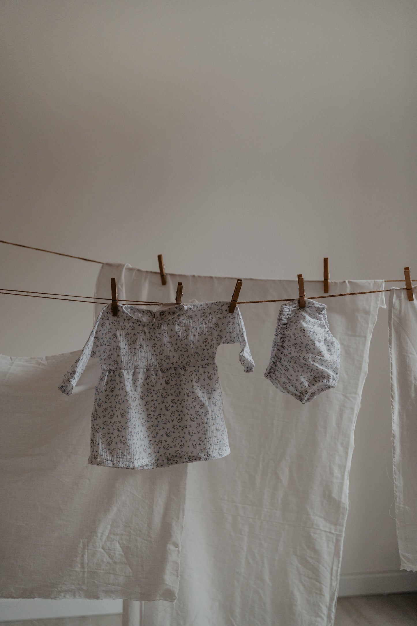 Abito mussola boccioli + culotte