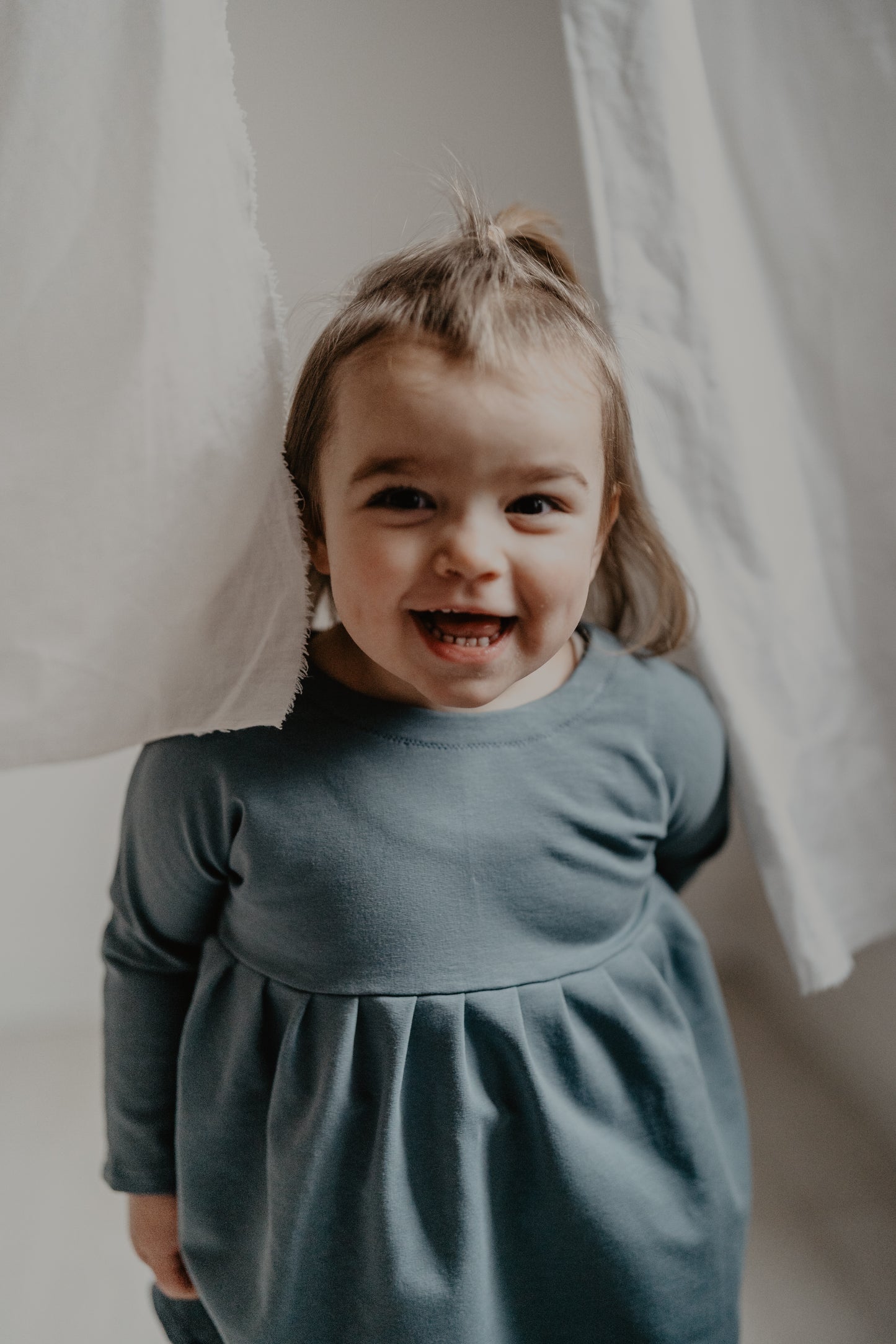 Abito arricciato petrolio