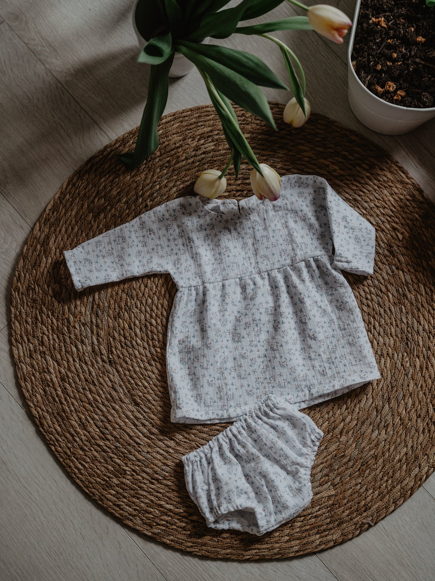 Abito mussola boccioli + culotte