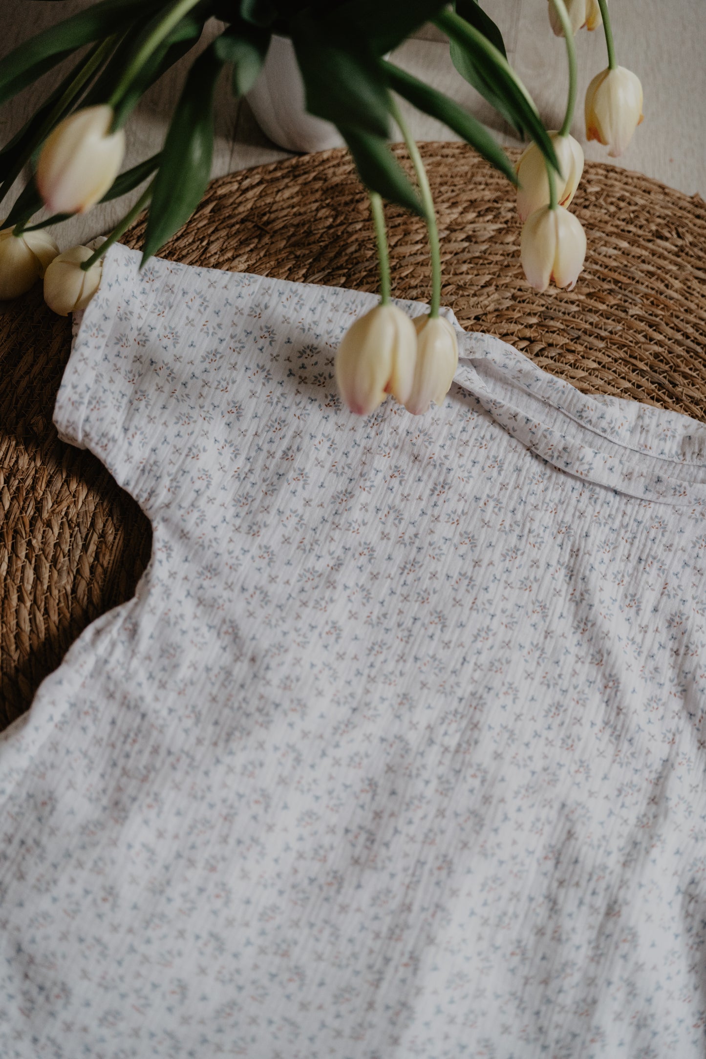 Blusa arricciata -  boccioli